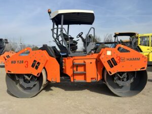 Second-hand Hammer HD128 twin-wheel roller - Photo1