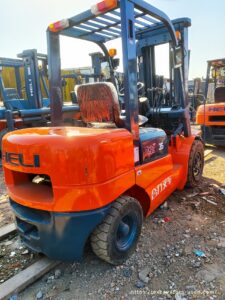 Second-hand Heli 3.5 three-door forklift - Photo2