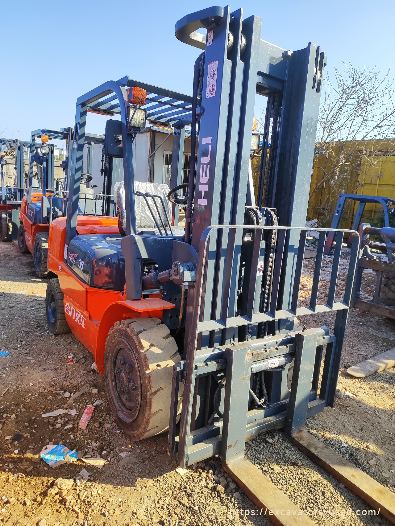 Second-hand Heli 3.5 three-door forklift