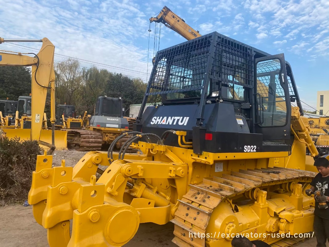 Second hand SD22 bulldozer