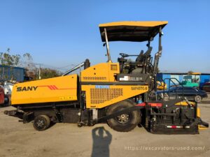 Second-hand Sany SAP45TC-8 paver - Photo1