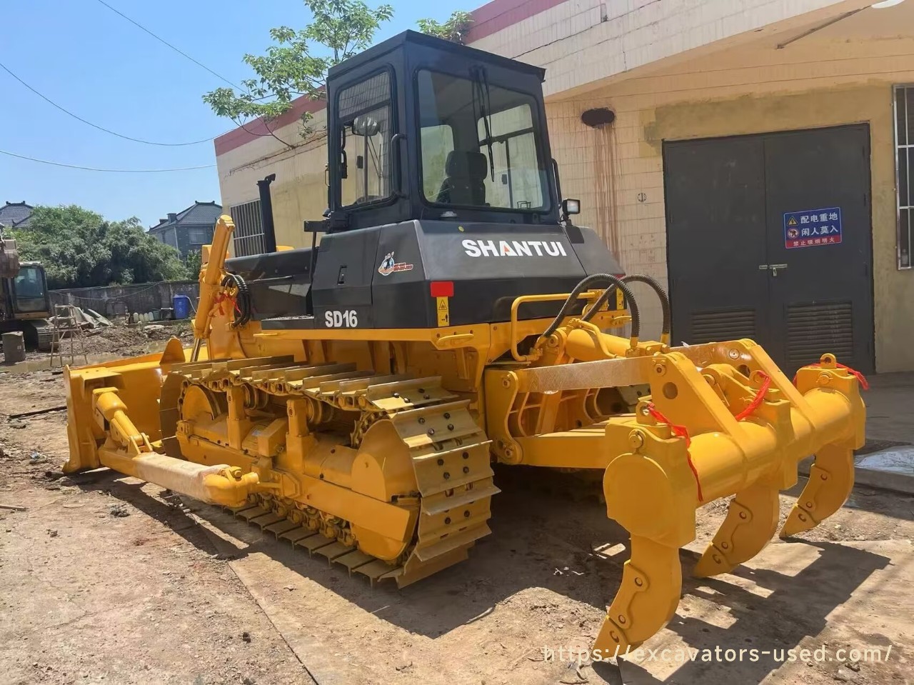 Bulldozer Shantui SD16 de segunda mano