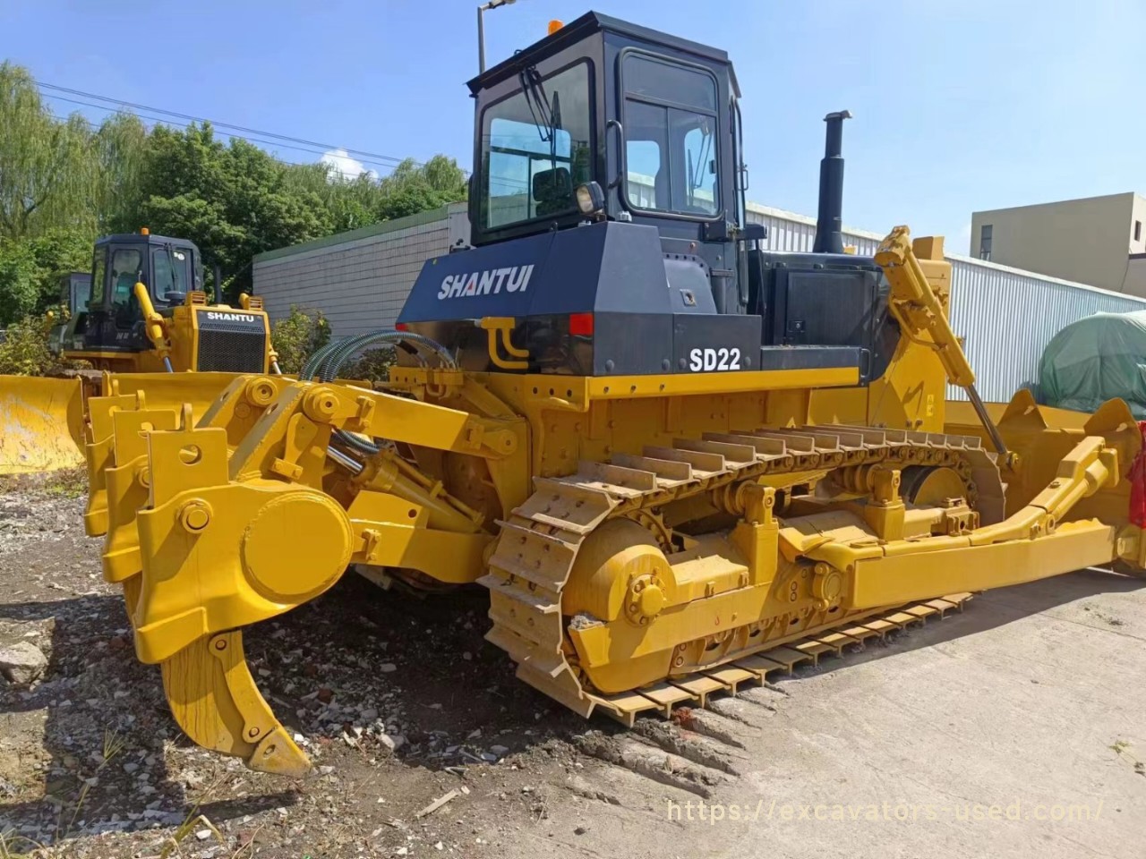 Second-hand Shantui SD22 bulldozer