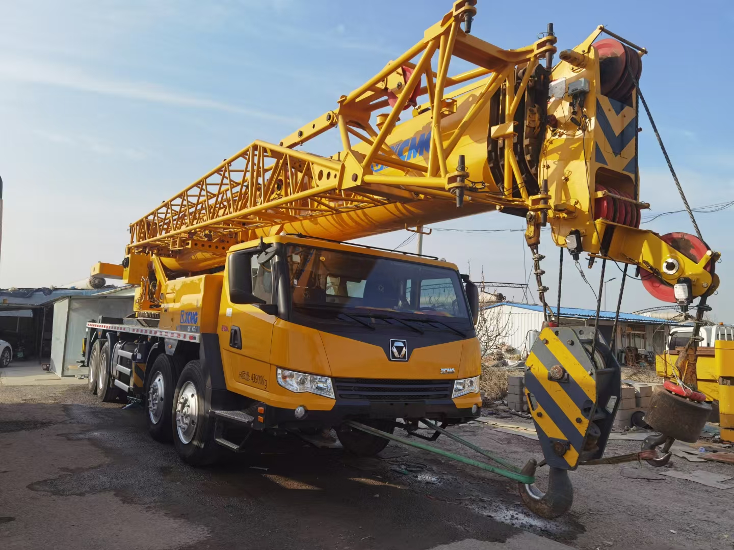 Second-hand XCMG QY50 crane