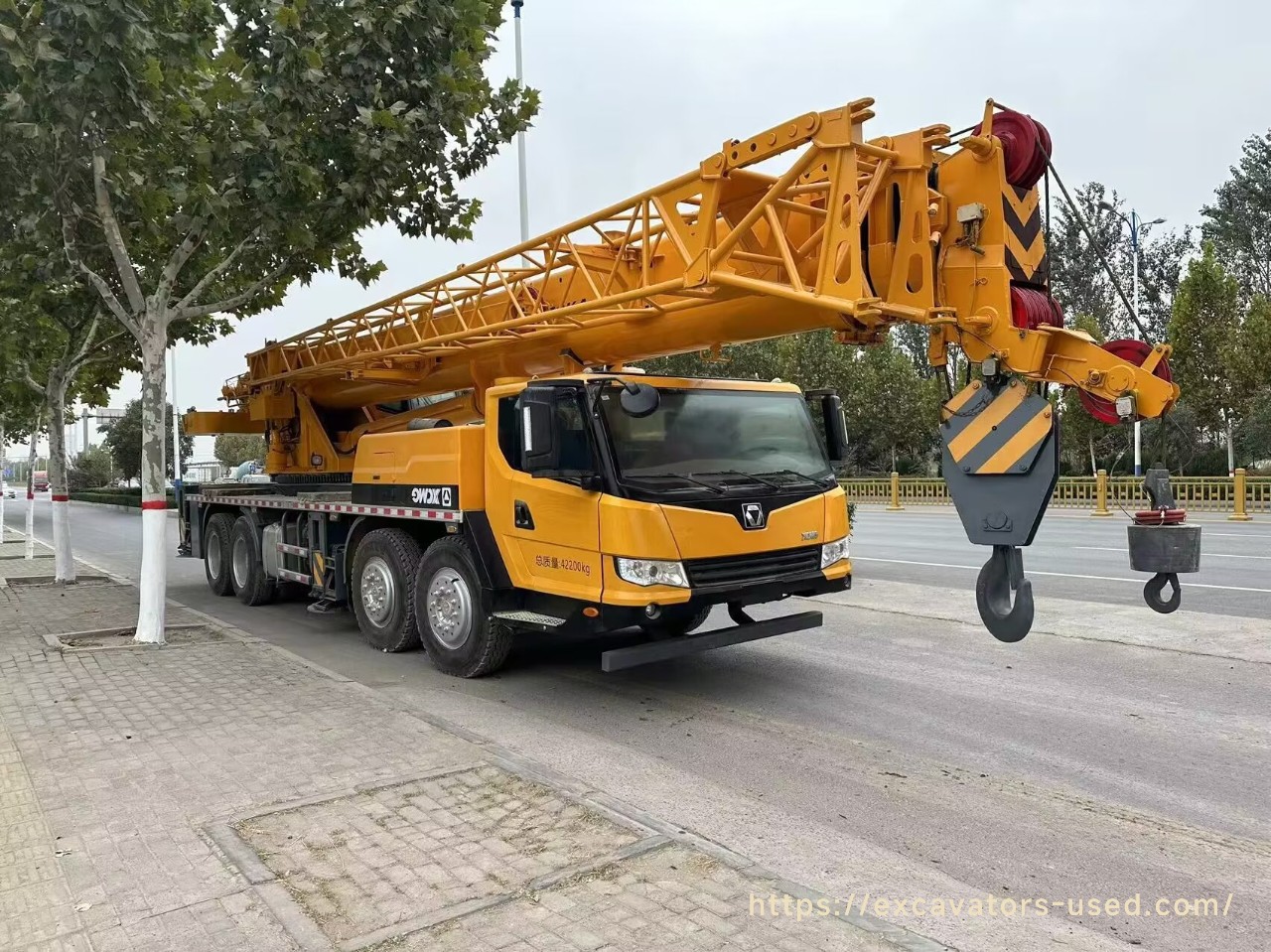 Second-hand XCMG QY50KA crane