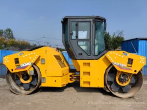 Second-hand XCMG XD132 double-smooth wheel roller - Photo5