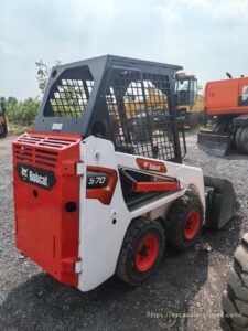 Cargadora compacta Bobcat S70 usada - Foto 5