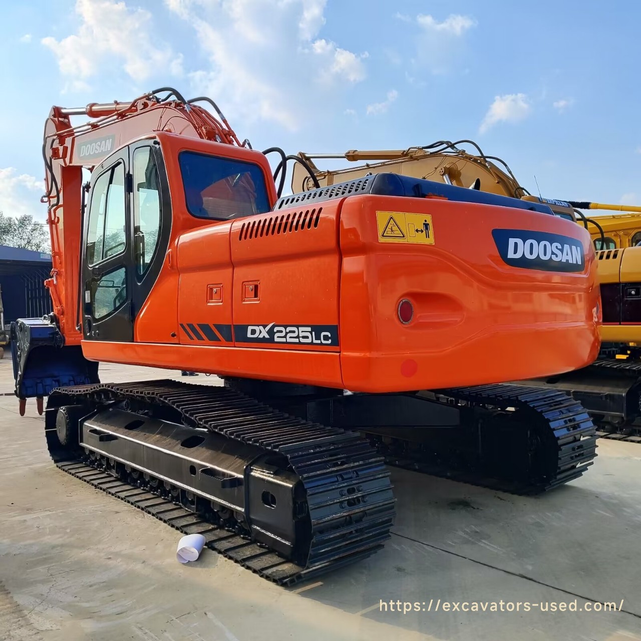 Escavadeira Doosan DX225LC usada