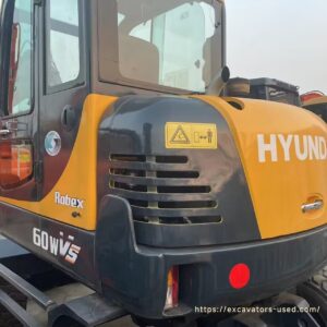 Excavadora de ruedas Hyundai 60W usada - Foto 1