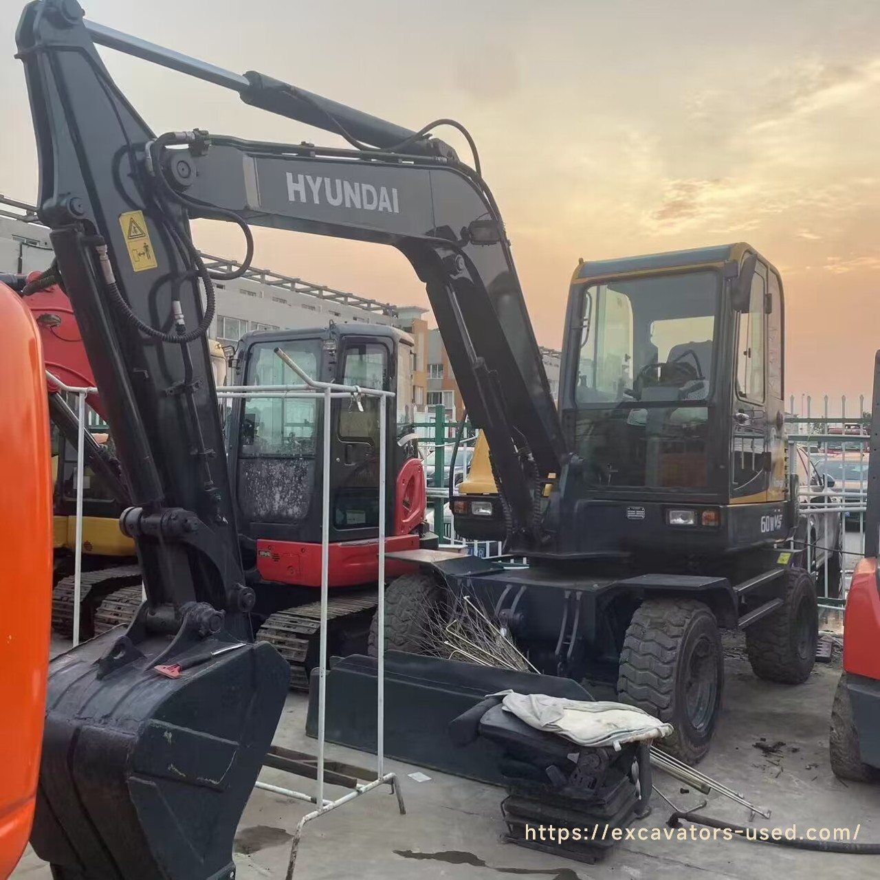 Used Hyundai 60W Wheeled Excavator