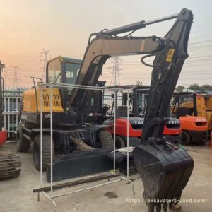 Used Hyundai 60W Wheeled Excavator - Photo4