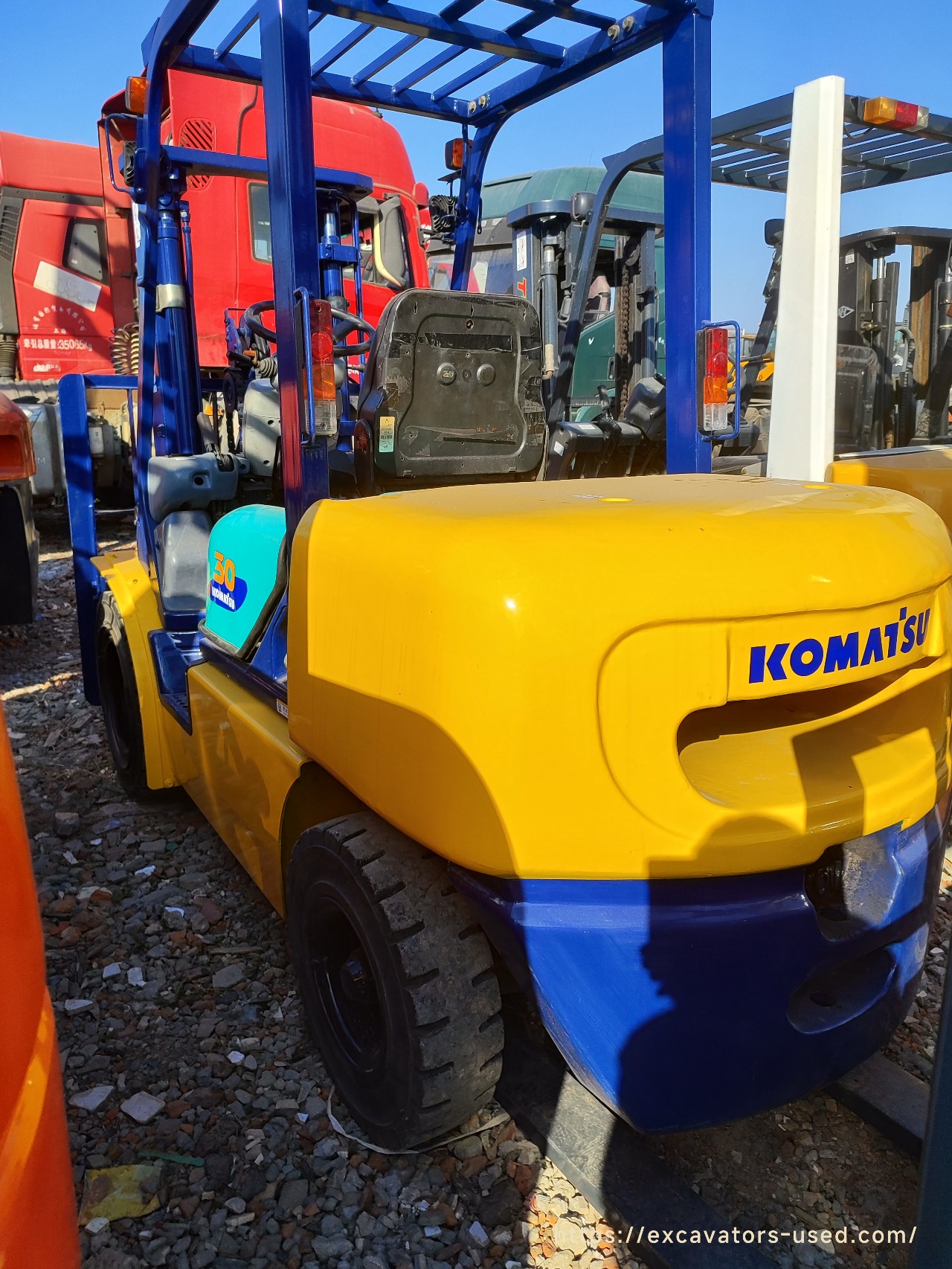 Б/у вилочный погрузчик Komatsu 3 тонны