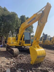 Used Komatsu PC120 Excavator - Photo1