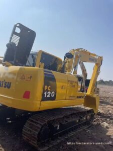 Used Komatsu PC120 Excavator - Photo2