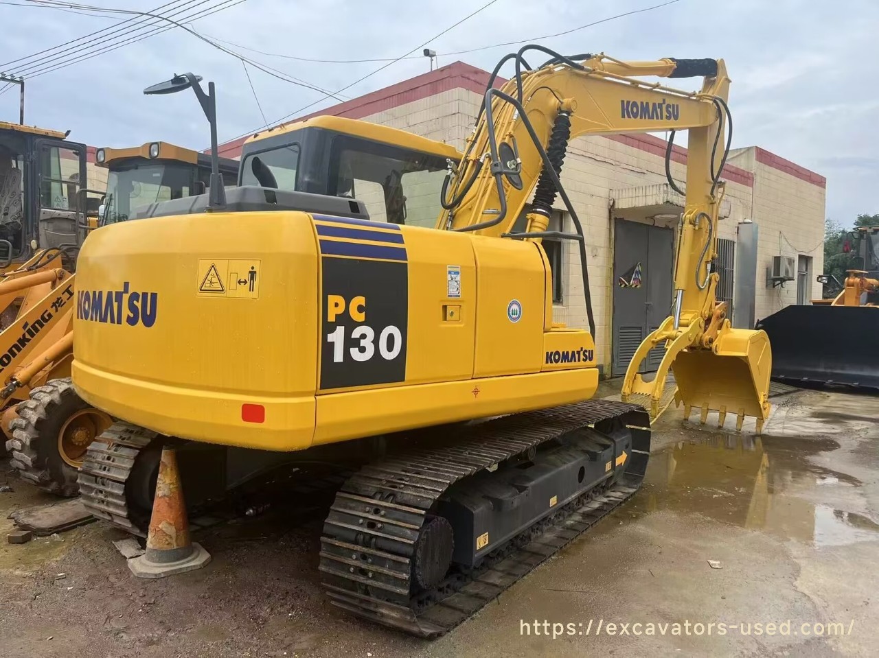 Used Komatsu PC130-8 Excavator