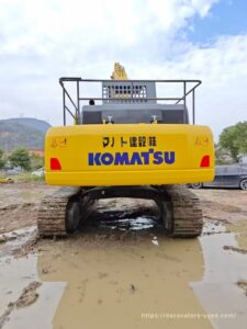 Used Komatsu PC450 Excavator - Photo9