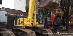 Used Komatsu PC490 Excavator - Photo1