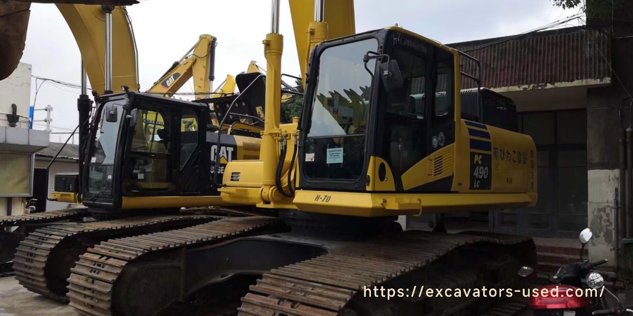 Escavadeira Komatsu PC490 usada